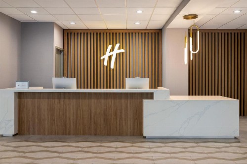 Clarion Hotel Downtown Nashville - Stadium - image 10
