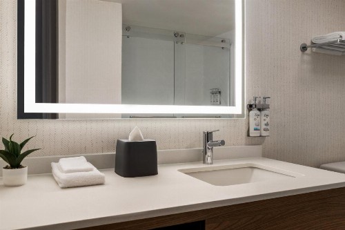 Clarion Hotel Downtown Nashville - Stadium - image 9