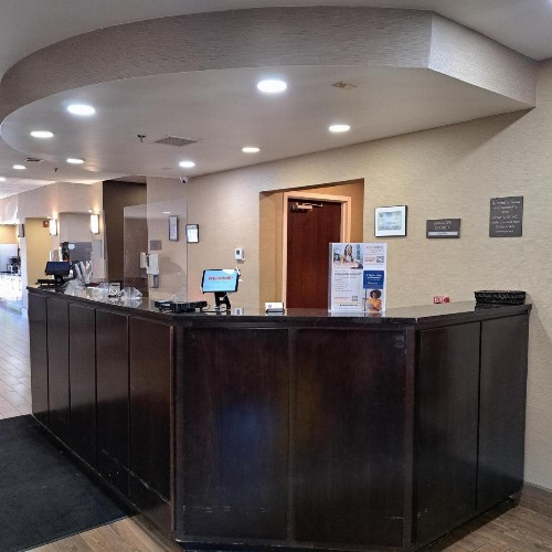 Comfort Suites Nashville - image 37