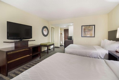 Best Western Suites near Opryland - image 3