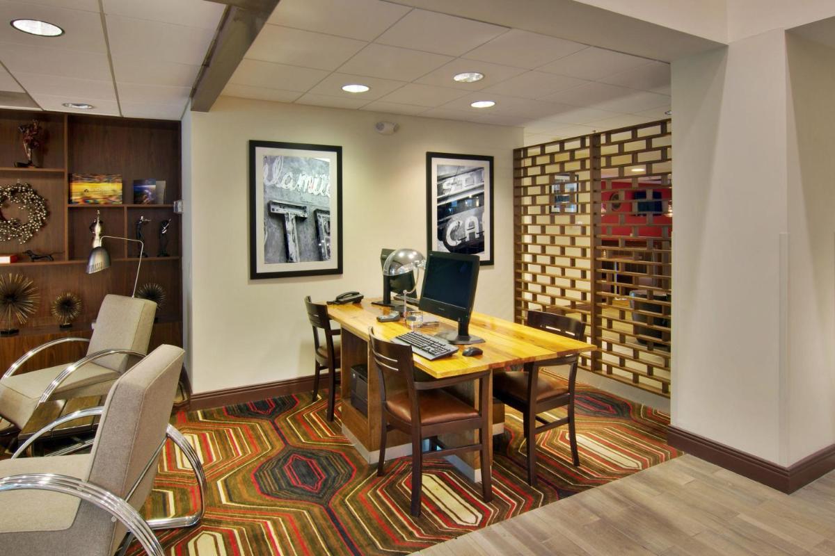 Four Points by Sheraton Nashville Airport - image 2