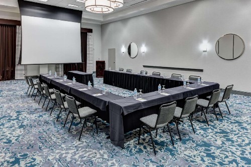 Hilton Garden Inn Nashville Vanderbilt - image 17