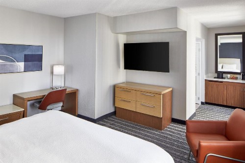 Courtyard by Marriott Nashville Downtown - image 14