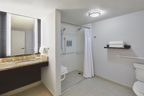 Courtyard by Marriott Nashville Downtown - image 33
