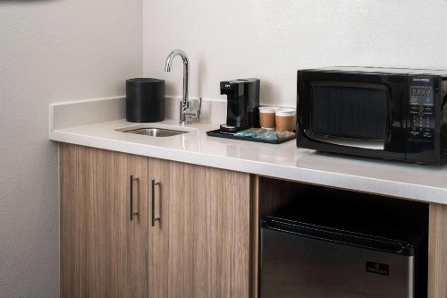 Sonesta Select Nashville Airport Suites - image 10