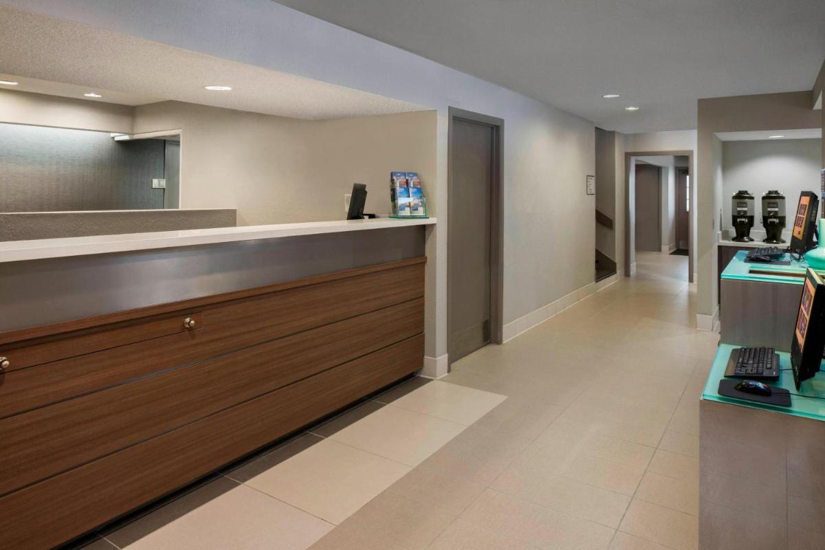 Residence Inn by Marriott Nashville Airport - image 4