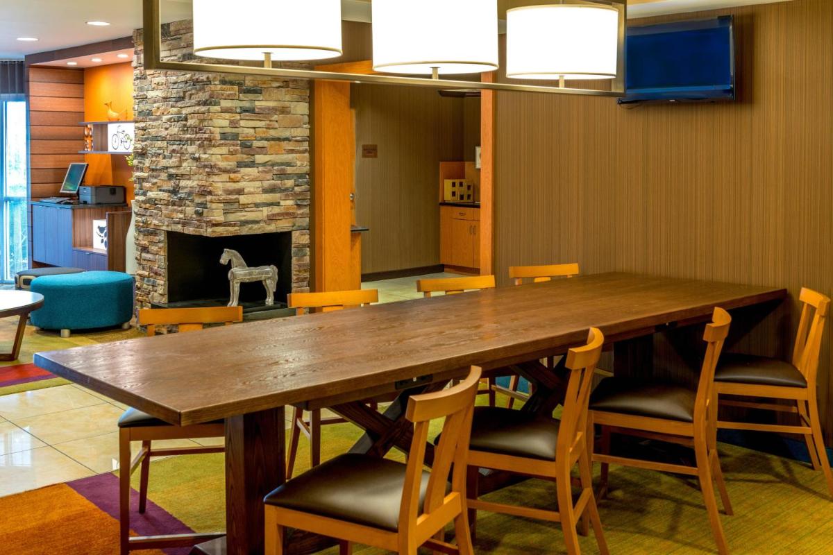 Fairfield Inn & Suites by Marriott Nashville at Opryland - image 6