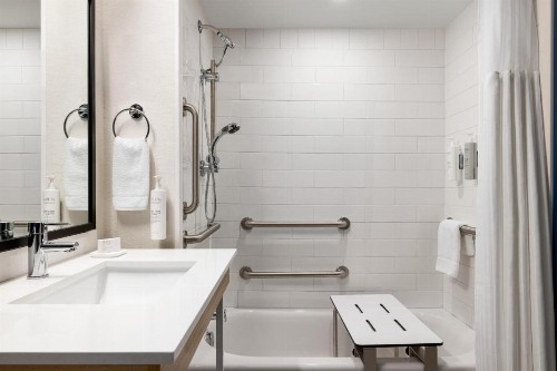 Quality Inn Opryland Area - image 40