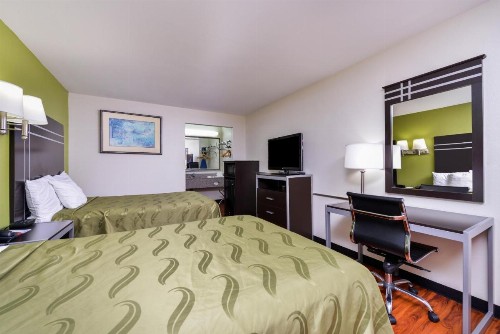 Americas Best Value Inn-Nashville/Airport South - image 12