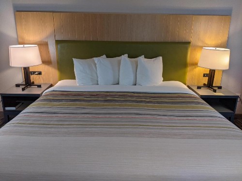 Country Inn & Suites by Radisson Nashville TN - image 13