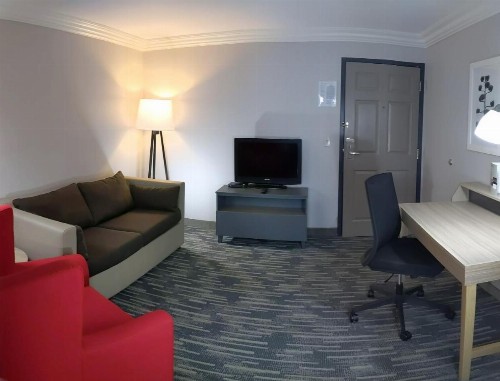 Country Inn & Suites by Radisson Nashville TN - image 31