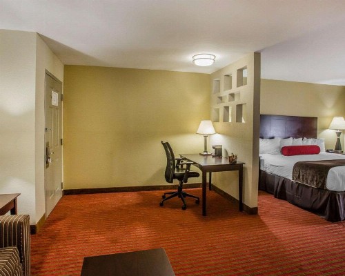 Quality Suites Nashville Airport - image 14