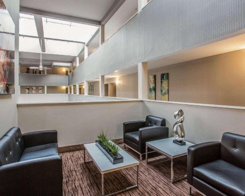 Quality Suites Nashville Airport - image 7