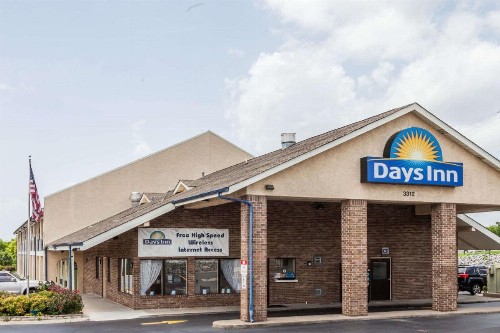 Days Inn by Wyndham Nashville N Opryland/Grand Ole Opry - image 15