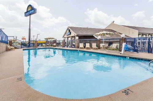 Days Inn by Wyndham Nashville N Opryland/Grand Ole Opry - image 5