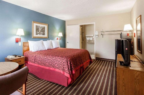 Days Inn by Wyndham Nashville N Opryland/Grand Ole Opry - image 7