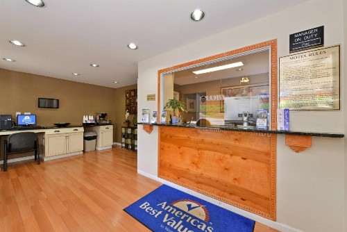 Americas Best Value Inn Near Downtown Nashville - image 22
