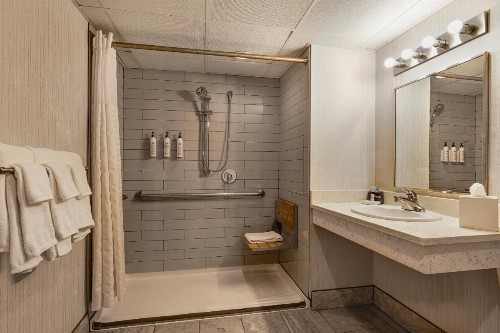 Hotel Preston Nashville Airport - image 41