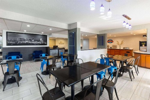 Baymont by Wyndham Nashville Airport - image 21
