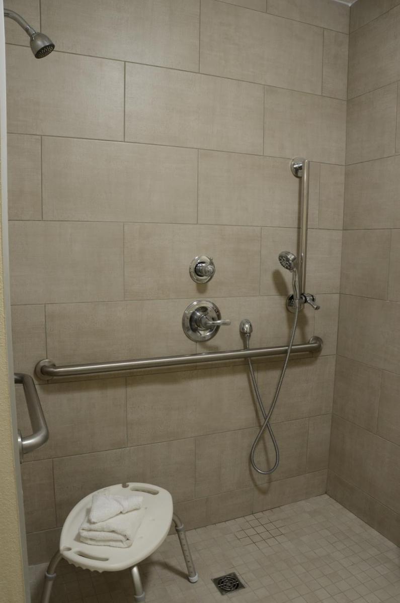 Baymont by Wyndham Nashville Airport - image 5