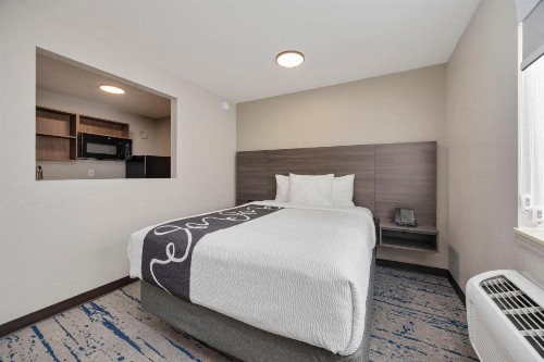 Extended Stay America Suites - Nashville - Airport - Elm Hill Pike - image 21