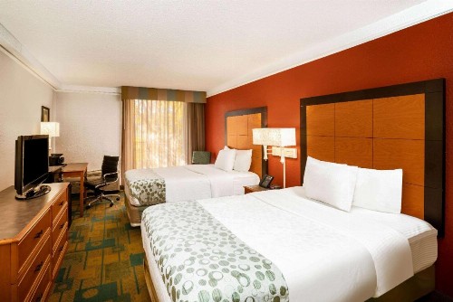 La Quinta by Wyndham Nashville Airport/Opryland - image 25