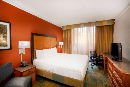La Quinta by Wyndham Nashville Airport/Opryland - image 37