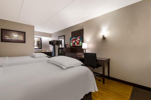 Red Roof Inn PLUS+ Nashville Airport - image 12