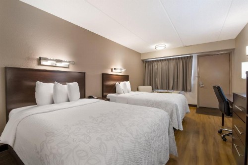 Red Roof Inn PLUS+ Nashville Airport - image 20