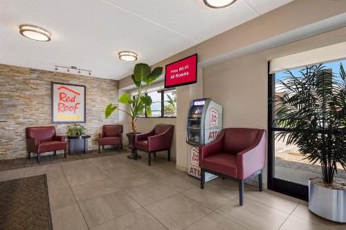 Red Roof Inn PLUS+ Nashville Airport - image 8