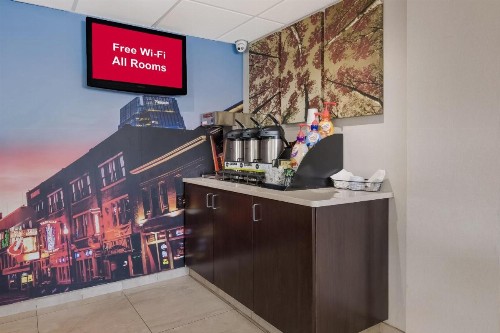 Red Roof Inn PLUS+ Nashville Airport - image 9