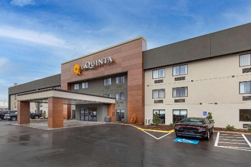 La Quinta by Wyndham Nashville Airport - image 2