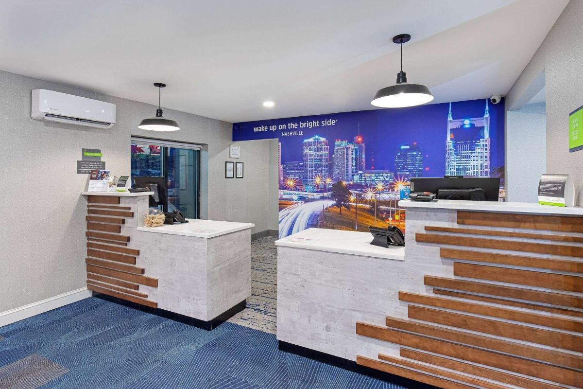 La Quinta by Wyndham Nashville Airport - image 3