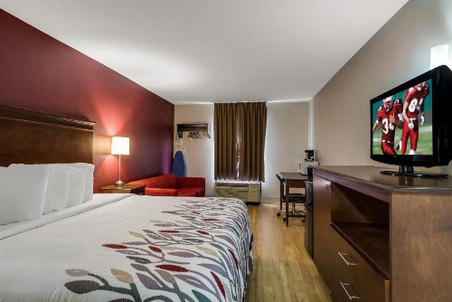 Red Roof Inn Nashville - Music City - image 21