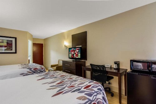 Red Roof Inn Nashville - Music City - image 23