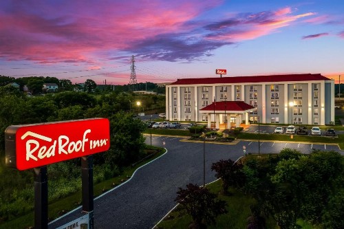 Red Roof Inn Nashville - Music City - image 7