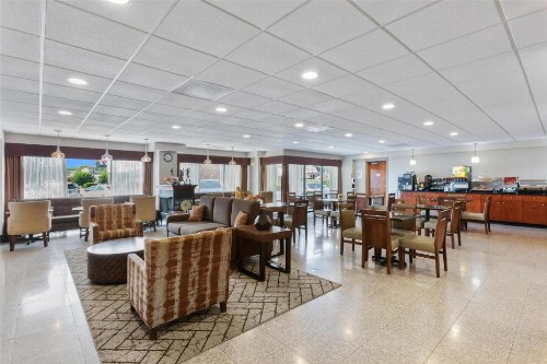 Best Western Plus Belle Meade Inn & Suites - image 2