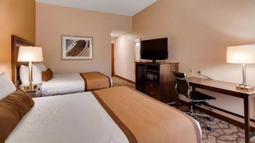 Best Western Plus Belle Meade Inn & Suites - image 47