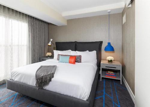 Hutton Hotel - image 33