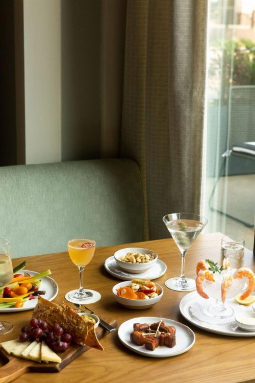 Hutton Hotel - image 46