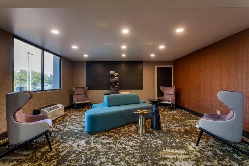 Quality Inn Nashville Downtown - Stadium - image 10