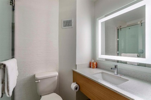 Quality Inn Nashville Downtown - Stadium - image 12