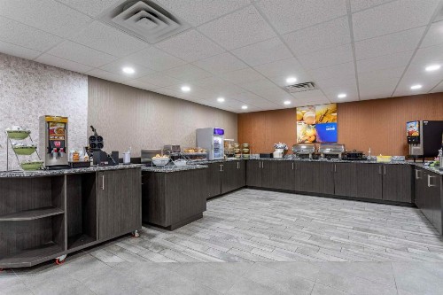 Quality Inn Nashville Downtown - Stadium - image 17