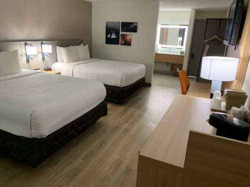Quality Inn Nashville Downtown - Stadium - image 35