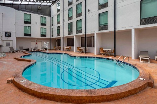 Quality Inn Nashville Downtown - Stadium - image 36