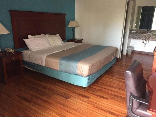 Motel 6-Nashville TN - Airport - image 25