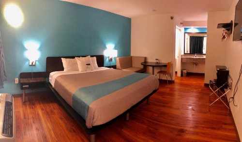 Motel 6-Nashville TN - Airport - image 8