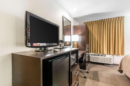 Sleep Inn - image 14