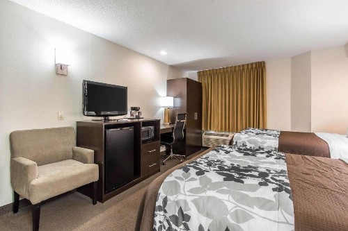 Sleep Inn - image 8
