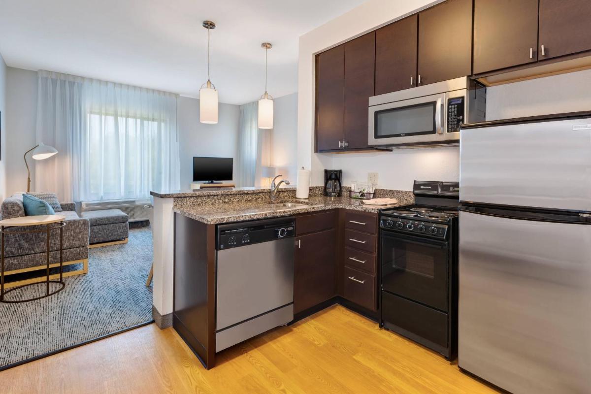 TownePlace Suites by Marriott Nashville Airport - main image